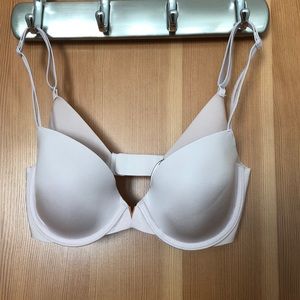 Victoria’s Secret lined smoothing Demi bra 32D